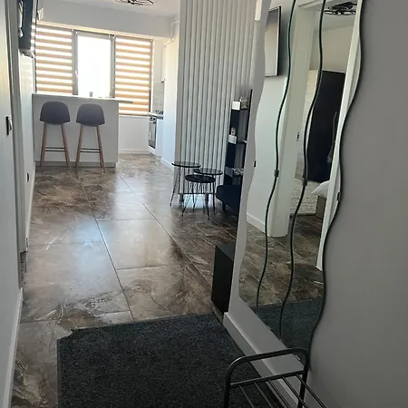 Bloc Nou - Self Check In - Free Parking Apartment