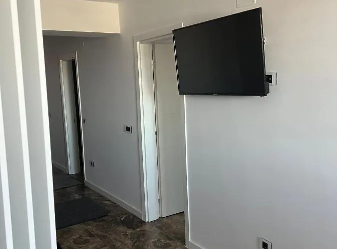 Bloc Nou - Self Check In - Free Parking Apartament Krajowa