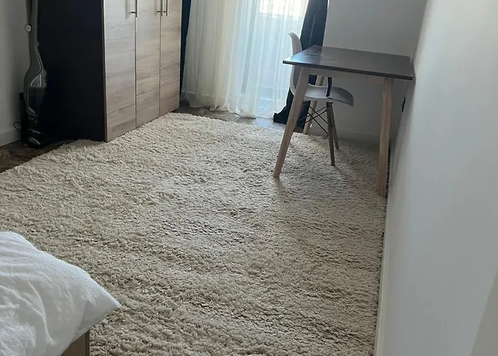 Apartament Bloc Nou - Self Check In - Free Parking Krajowa